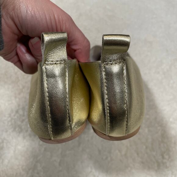 Jeffrey Campbell RARE Vionnet White Gold Pointy Toe Flats Metallic Leather 6 - Picture 7 of 8